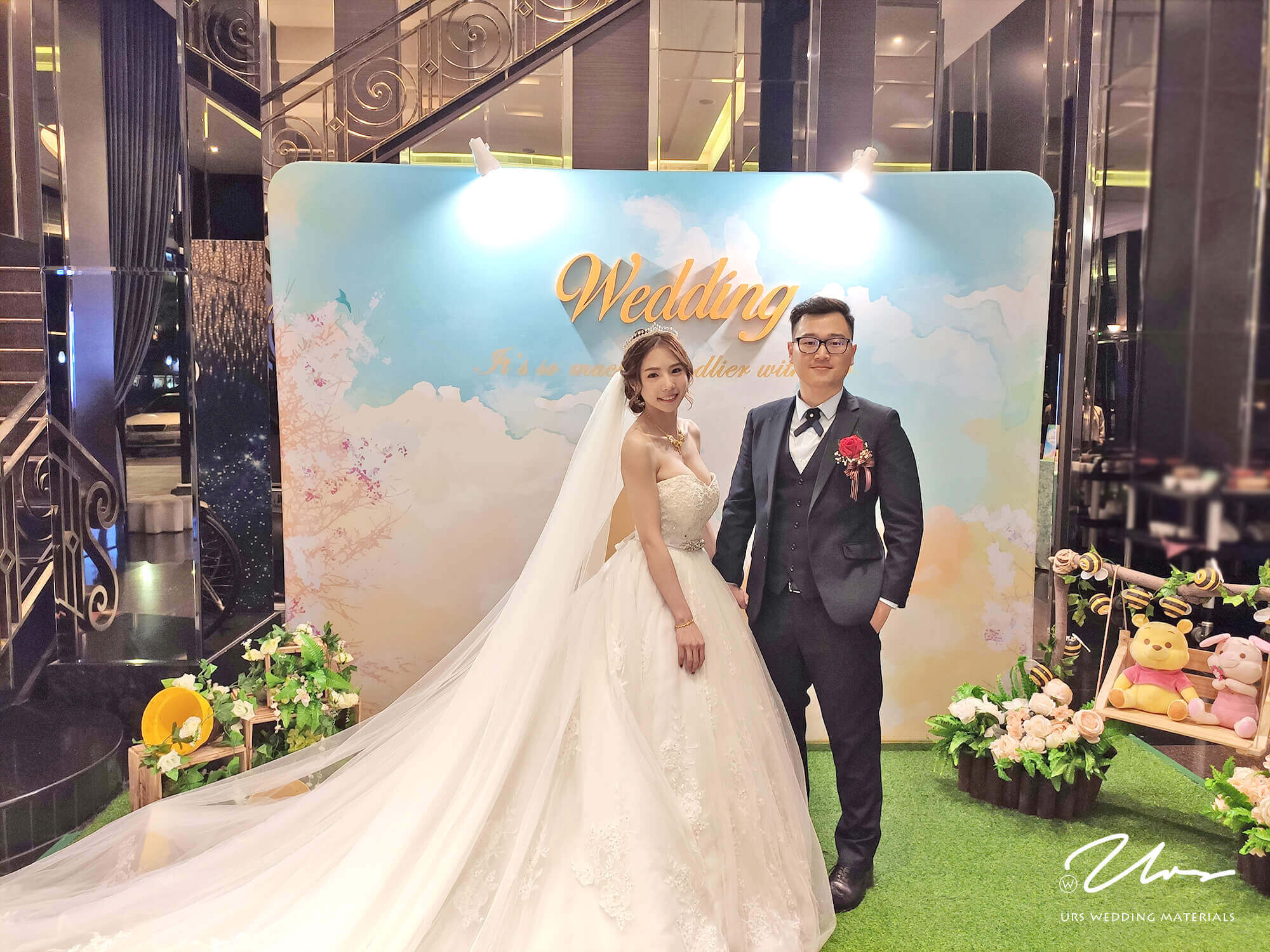高雄婚禮佈置,南部婚禮佈置,高雄婚禮背板,高雄婚佈,高雄婚禮佈置推薦,高雄婚禮背板推薦,高雄婚禮佈置推薦,南部婚禮佈置推薦,高雄婚佈推薦,婚禮佈置方案,小資婚禮佈置,台南婚禮佈置,屏東婚禮佈置,卡通婚禮佈置,迪士尼婚禮佈置,迪士尼背板,公主婚禮佈置,公主背板,維尼佈置,維尼婚禮,維尼背板,維尼婚禮佈置