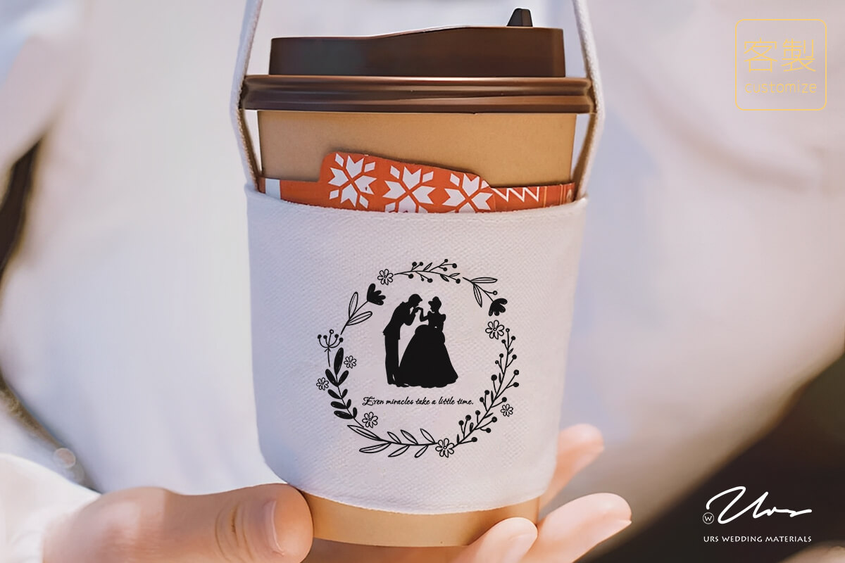 仙履奇緣杯套,杯袋,飲料杯套,飲料杯袋,帆布袋,杯套,杯袋,飲料杯套,飲料杯袋,帆布袋,環保袋,客製杯套,杯袋,飲料杯套,飲料杯袋,帆布袋,客製環保袋,客製婚禮小物,客製小物,婚禮小物,實用婚禮小物,推薦婚禮小物,熱門婚禮小物,創意婚禮小物,迎賓禮,二進禮,探房禮,活動禮,桌上禮